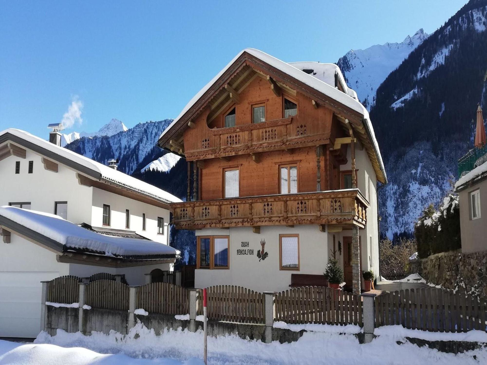 Apartment In With A Balcony Mayrhofen
