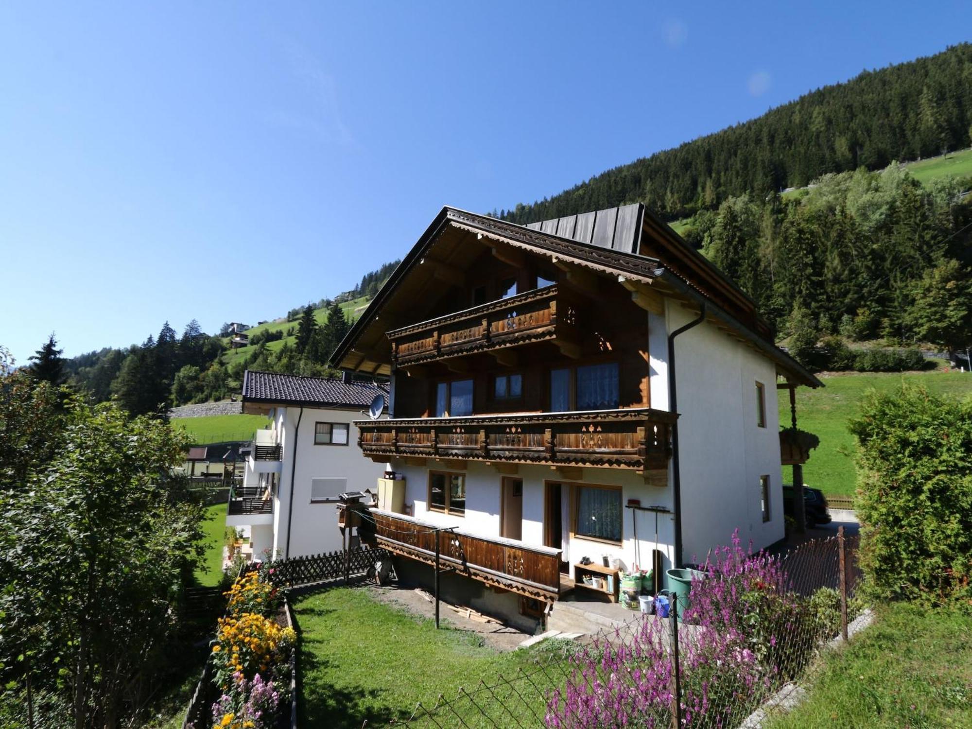 Apartment In With A Balcony Mayrhofen